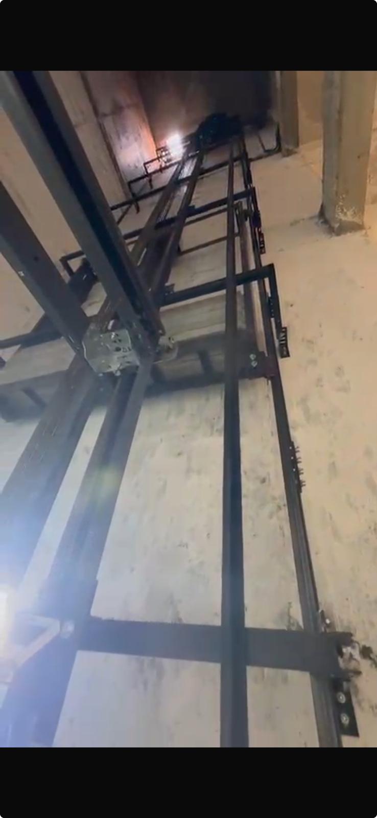 Kat kapısı ve eşik